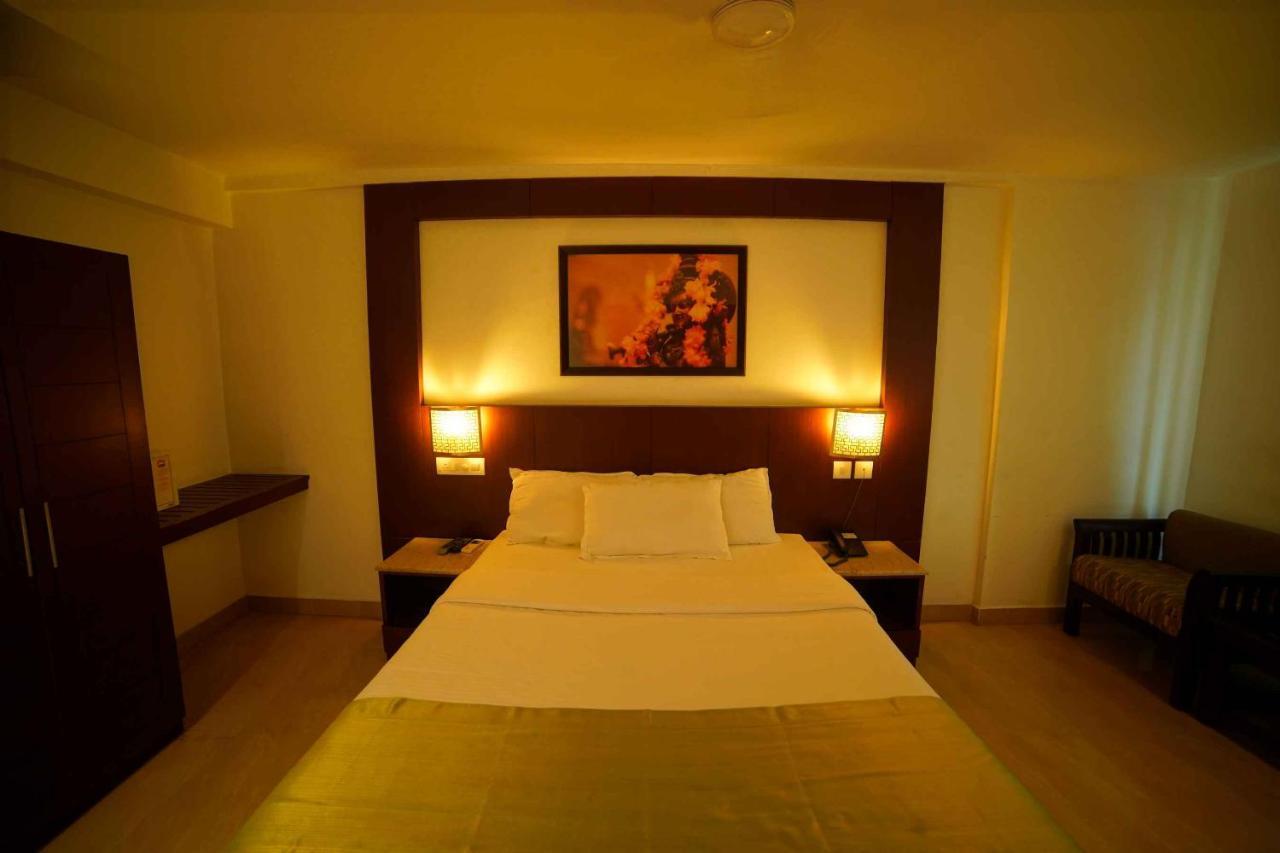 Lalitha Inn Guruvāyūr 外观 照片